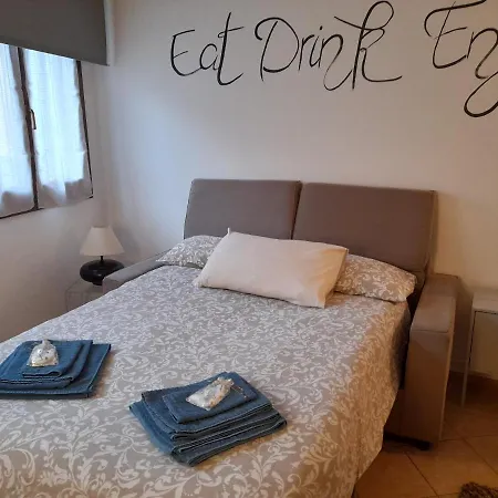 A Casa Di Sole Апартаменты Арезе